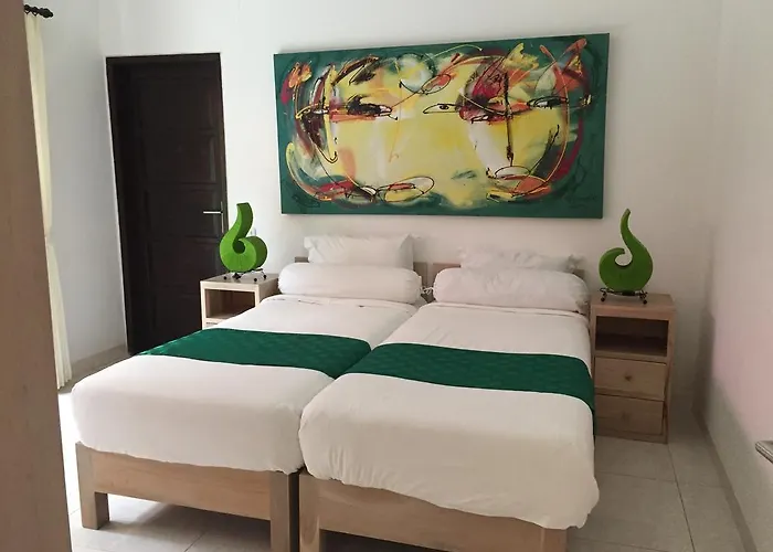 Danison Villa Umeanyar